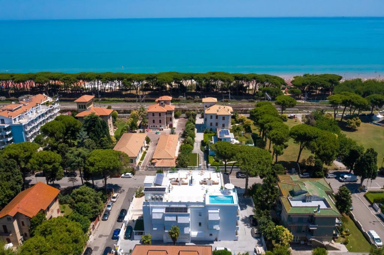 Villa Mare Пинето Экстерьер фото
